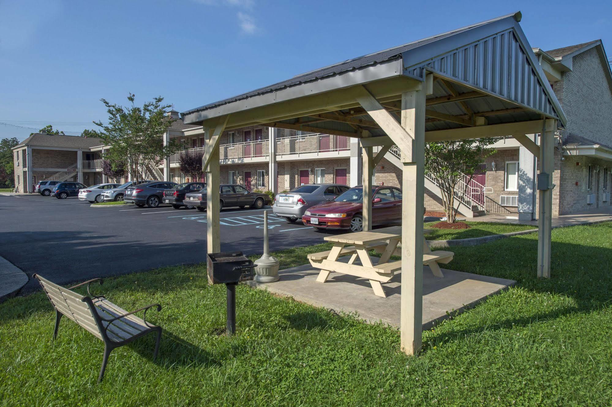 Affordable Corporate Suites Of Salem Exteriér fotografie